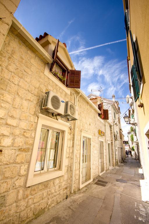 Apartment Niko Kastel Stari Kaštela Quarto foto
